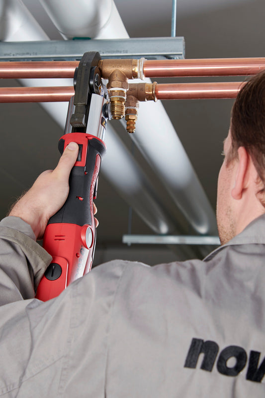 The Advantages of Using Hand Press Tools in Plumbing Work